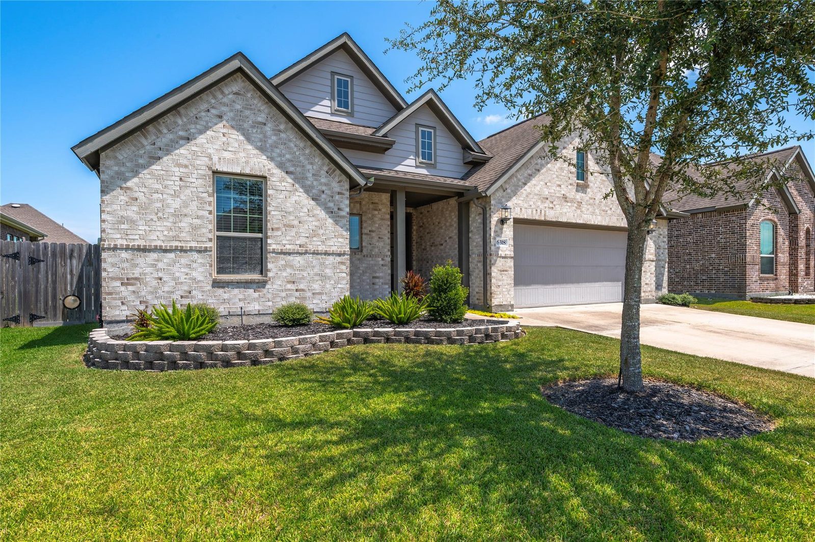 6318 Ontario Drive